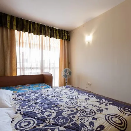 ❤kitchen & Balcony Pool View, 1 Bedroom Ap ❤tz❤ Apartment *