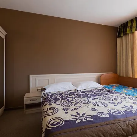 Apartment ❤kitchen & Balcony Pool View, 1 Bedroom Ap ❤tz❤ Sunny Beach