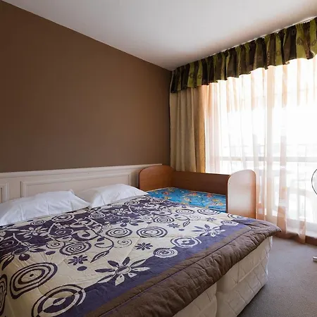 Apartment ❤kitchen & Balcony Pool View, 1 Bedroom Ap ❤tz❤ *